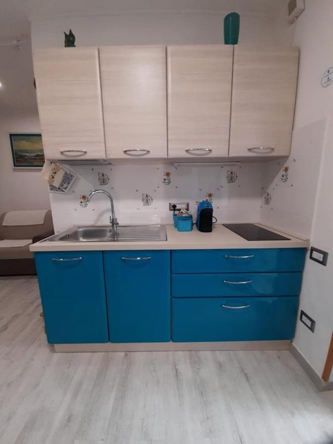 Apartament Ambos Mundos Quartu SantʼElena Zewnętrze zdjęcie