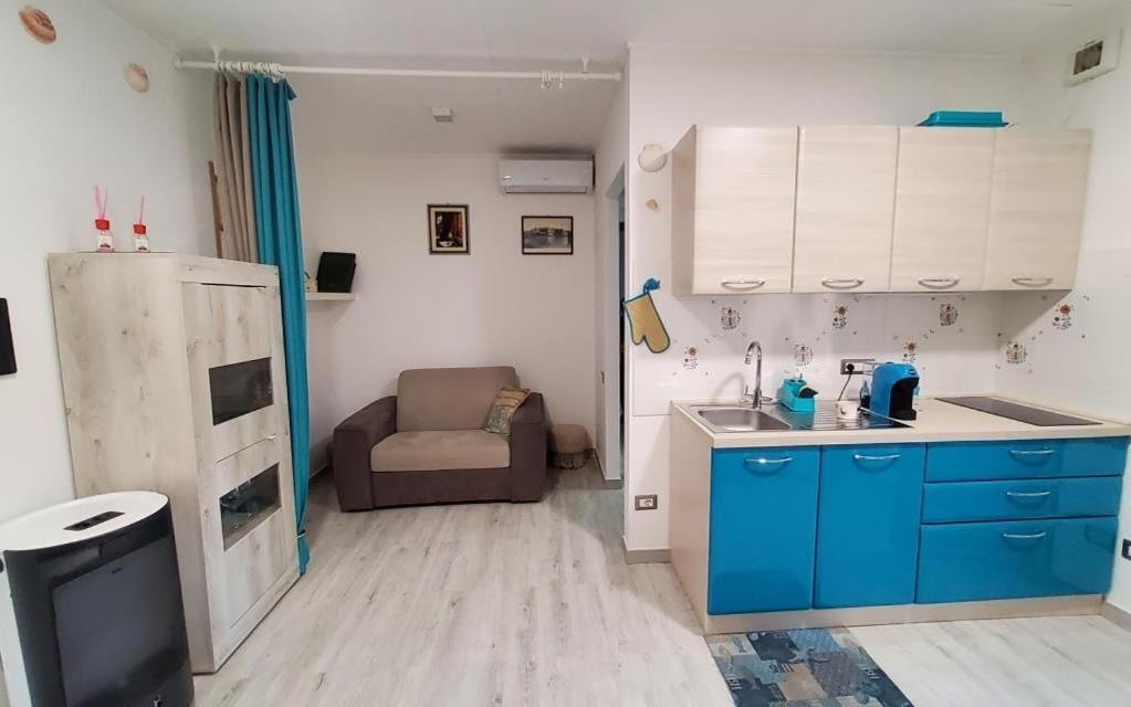 Apartament Ambos Mundos Quartu SantʼElena Zewnętrze zdjęcie